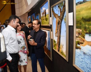 Akshay Kumar visited Dr Ramakanta Panda’s Wildlife Photography exhibition on November 25, 2023