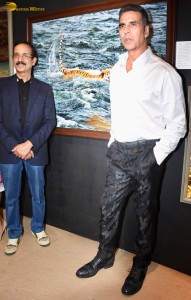 Akshay Kumar visited Dr Ramakanta Panda’s Wildlife Photography exhibition on November 25, 2023