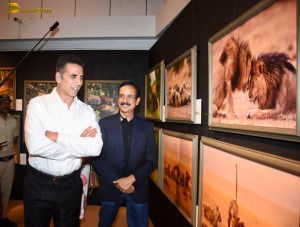Akshay Kumar visited Dr Ramakanta Panda’s Wildlife Photography exhibition on November 25, 2023