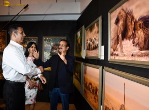 Akshay Kumar visited Dr Ramakanta Panda’s Wildlife Photography exhibition on November 25, 2023