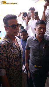 Bollywood actors Akshay Kumar and Disha Patani spotted in Juhu