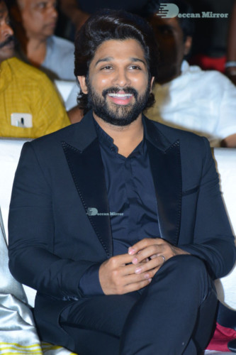 Pictures from Ala Vaikunthapuram lo Cinema Function Events, attended by Pooja Hegde and Allu Arjun 