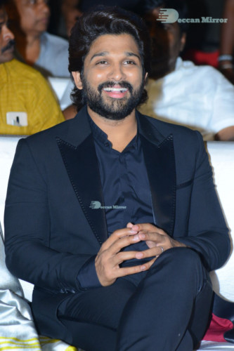 Pictures from Ala Vaikunthapuram lo Cinema Function Events, attended by Pooja Hegde and Allu Arjun 