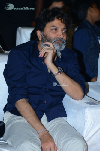 Pictures from Ala Vaikunthapuram lo Cinema Function Events, attended by Pooja Hegde and Allu Arjun 