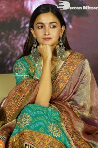 Alia-Bhatt-20