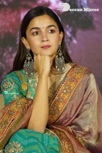 Alia-Bhatt-21