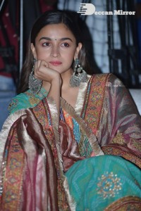 Alia-Bhatt-26