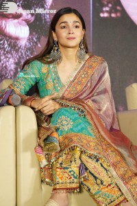 Alia-Bhatt-37