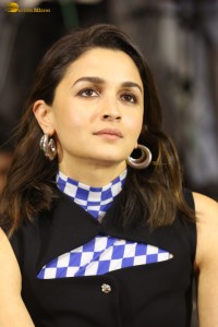 actress Alia Bhatt lovely looks at a movie function