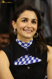 actress Alia Bhatt lovely looks at a movie function