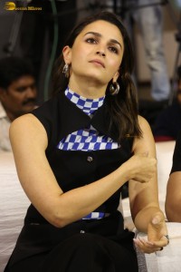 actress Alia Bhatt lovely looks at a movie function