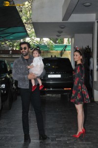 Ranbir and Alia show their little princess Raha to media on Christmas Day 2023