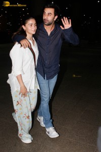 Alia Bhatt spotted with her husband Ranbir Kapoor in Mumbai on June 29, 2023