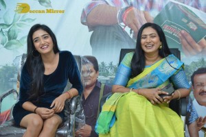 Telugu Movie Allantha Doorana Press Meet attended by Actresses Aamani and Hrithika Srinivas