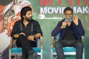 Allu Arjun and Rashmika Mandanna promote Pushpa in Hyderabad