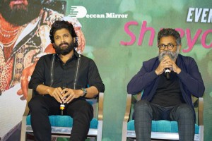 Allu Arjun and Rashmika Mandanna promote Pushpa in Hyderabad
