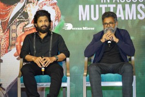 Allu Arjun and Rashmika Mandanna promote Pushpa in Hyderabad