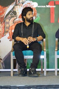 Allu Arjun and Rashmika Mandanna promote Pushpa in Hyderabad