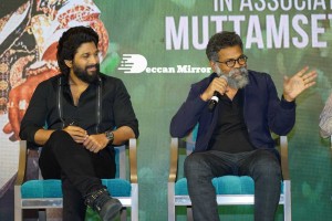 Allu Arjun and Rashmika Mandanna promote Pushpa in Hyderabad