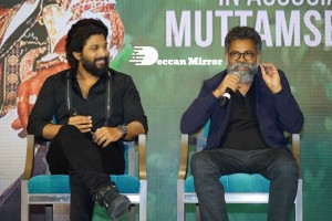 Allu Arjun and Rashmika Mandanna promote Pushpa in Hyderabad