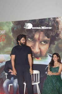 Allu Arjun and Rashmika in Mumbai promoting Pushpa