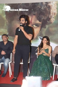 Allu Arjun and Rashmika in Mumbai promoting Pushpa
