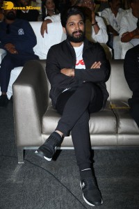 Alluri movie pre-release event attended by Allu Arjun and Sri Simha Koduri and Kayadu Lohar