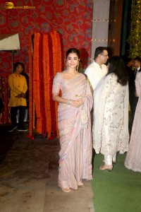 Ganpati Darshan at Ambani Residence attended by Shah Rukh, Salman, Alia Bhatt, Pooja Hegde, Hema Malini, Rekha, Madhuri Dixit, Janhvi, Shraddha Kapoor, and others