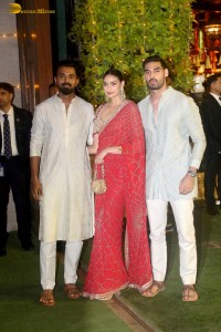 Ganpati Darshan at Ambani Residence attended by Shah Rukh, Salman, Alia Bhatt, Pooja Hegde, Hema Malini, Rekha, Madhuri Dixit, Janhvi, Shraddha Kapoor, and others