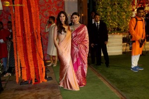 Ganpati Darshan at Ambani Residence attended by Shah Rukh, Salman, Alia Bhatt, Pooja Hegde, Hema Malini, Rekha, Madhuri Dixit, Janhvi, Shraddha Kapoor, and others