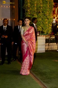 Ganpati Darshan at Ambani Residence attended by Shah Rukh, Salman, Alia Bhatt, Pooja Hegde, Hema Malini, Rekha, Madhuri Dixit, Janhvi, Shraddha Kapoor, and others