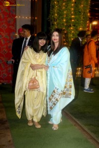 Ganpati Darshan at Ambani Residence attended by Shah Rukh, Salman, Alia Bhatt, Pooja Hegde, Hema Malini, Rekha, Madhuri Dixit, Janhvi, Shraddha Kapoor, and others