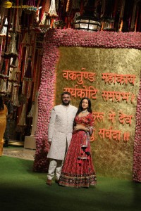 Ganapati Puja at Ambani Residence attended by Salman Khan, Aamir Khan, Pooja Hegde, Kareena Kapoor, Kajal Aggarwal, Sachin Tendulkar, Shraddha Kapoor, Ananya Panday, and others