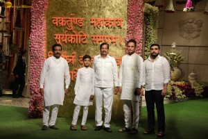 Ganapati Puja at Ambani Residence attended by Salman Khan, Aamir Khan, Pooja Hegde, Kareena Kapoor, Kajal Aggarwal, Sachin Tendulkar, Shraddha Kapoor, Ananya Panday, and others