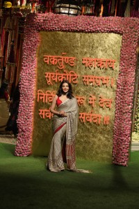 Ganapati Puja at Ambani Residence attended by Salman Khan, Aamir Khan, Pooja Hegde, Kareena Kapoor, Kajal Aggarwal, Sachin Tendulkar, Shraddha Kapoor, Ananya Panday, and others