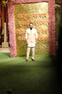 Ganapati Puja at Ambani Residence attended by Salman Khan, Aamir Khan, Pooja Hegde, Kareena Kapoor, Kajal Aggarwal, Sachin Tendulkar, Shraddha Kapoor, Ananya Panday, and others