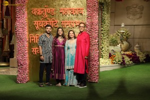 Ganapati Puja at Ambani Residence attended by Salman Khan, Aamir Khan, Pooja Hegde, Kareena Kapoor, Kajal Aggarwal, Sachin Tendulkar, Shraddha Kapoor, Ananya Panday, and others