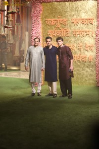 Ganapati Puja at Ambani Residence attended by Salman Khan, Aamir Khan, Pooja Hegde, Kareena Kapoor, Kajal Aggarwal, Sachin Tendulkar, Shraddha Kapoor, Ananya Panday, and others