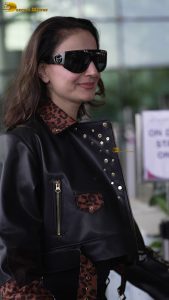 actress Ameesha Patel red-hot sexy looks in a black top