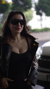 actress Ameesha Patel red-hot sexy looks in a black top