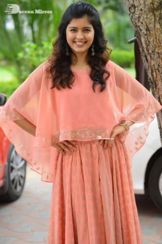 Amritha Aiyer Picture Gallery 2