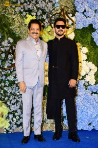 Anand Pandit’s daughter Aishwarya’s Wedding Reception attended by Shah Rukh Khan, Mouni Roy, Abhishek Bachchan, Shriya Saran, Taapsee Pannu, and others