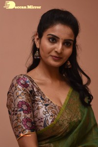 Ananya Nagalla (17)