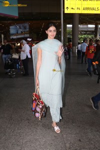 actress Ananya Panday in a traditional attire at airport