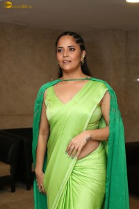 actress Anasuya Bharadwaj graceful in a green saree