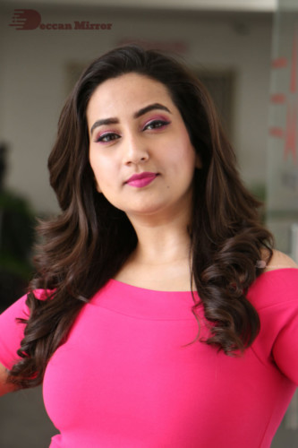 Telugu Actress Manjusha in a pink dress