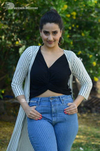 Telugu Anchor and Actress Manjusha Photoshoot