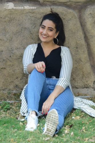 Telugu Anchor and Actress Manjusha Photoshoot