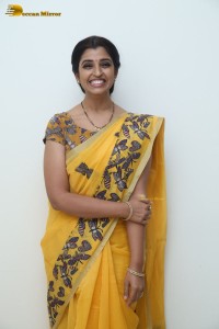 Telugu anchor syamala photoshoot in a yellow saree