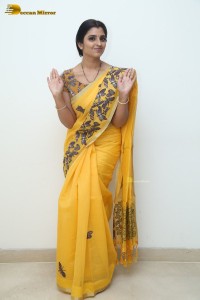 Telugu anchor syamala photoshoot in a yellow saree